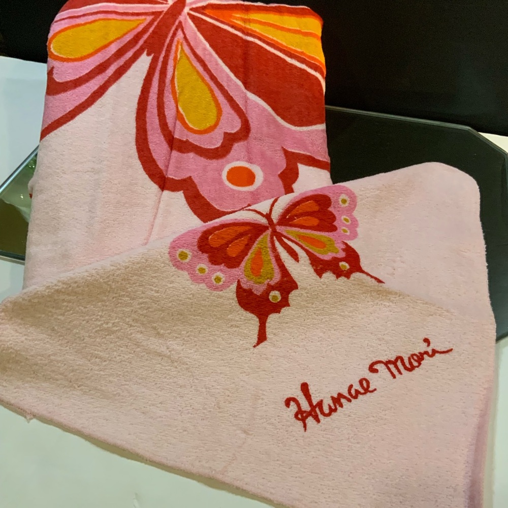 Vintage Martex Bath Towel and Washcloth Pink Butterfly Set USA NOS